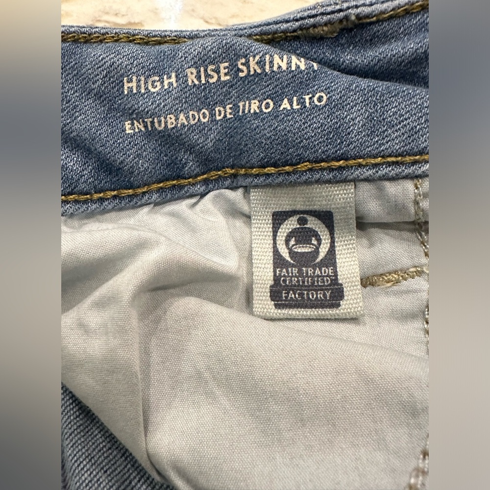 Universal Thread Jeans - Picture 3 of 4